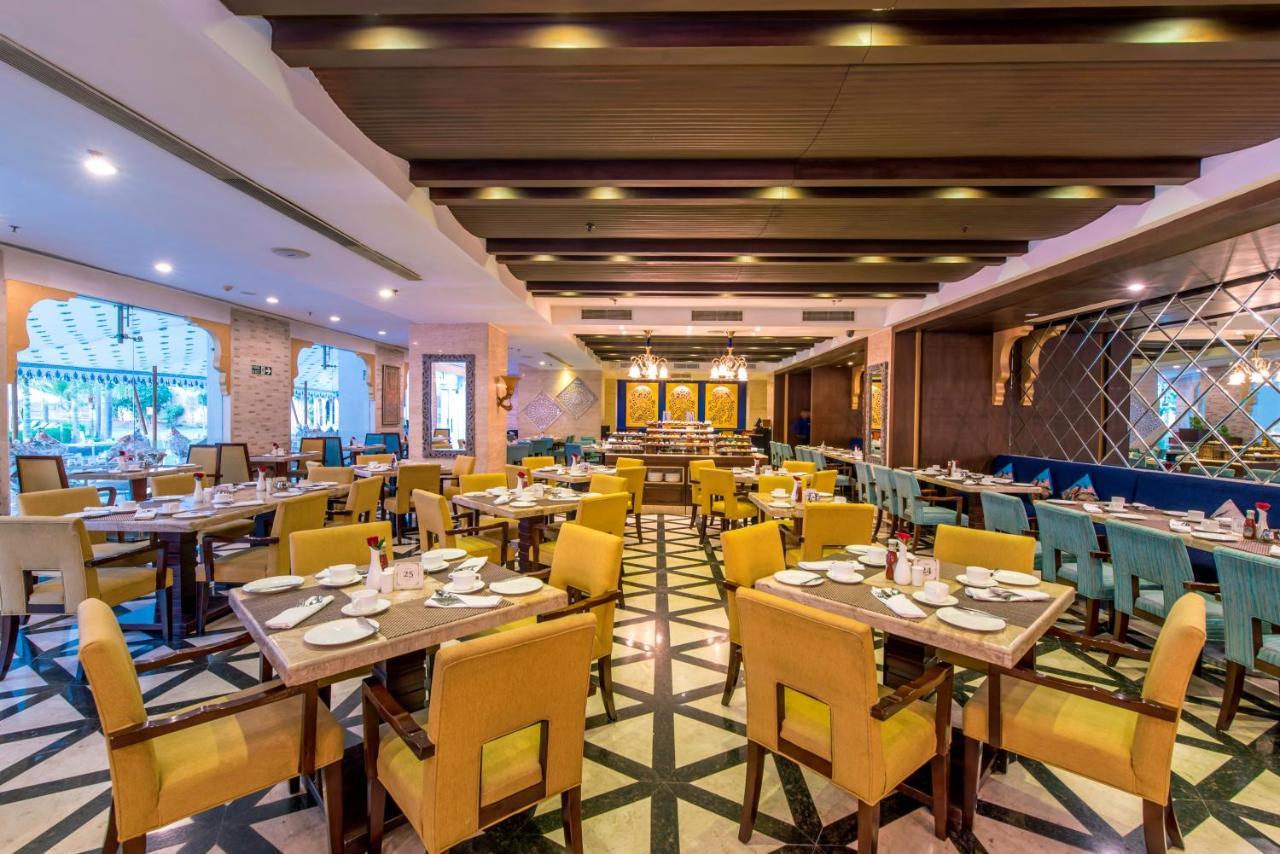 Radisson Blu Udaipur Palace Resort & Spa Екстер'єр фото