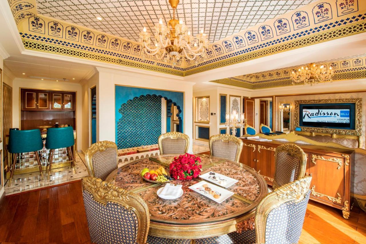 Radisson Blu Udaipur Palace Resort & Spa Екстер'єр фото